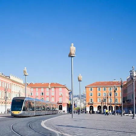 Appartamento 1 Bedroom, Location In Nizza