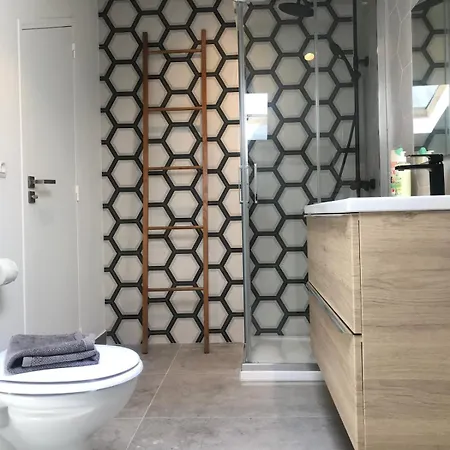 Location In Alto 1 Bedroom & Terrace *
