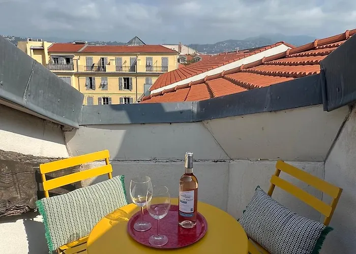 1 Bedroom, Location In * Nizza